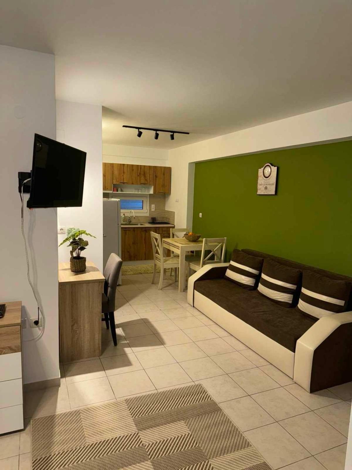 Apartment Ifigeleni